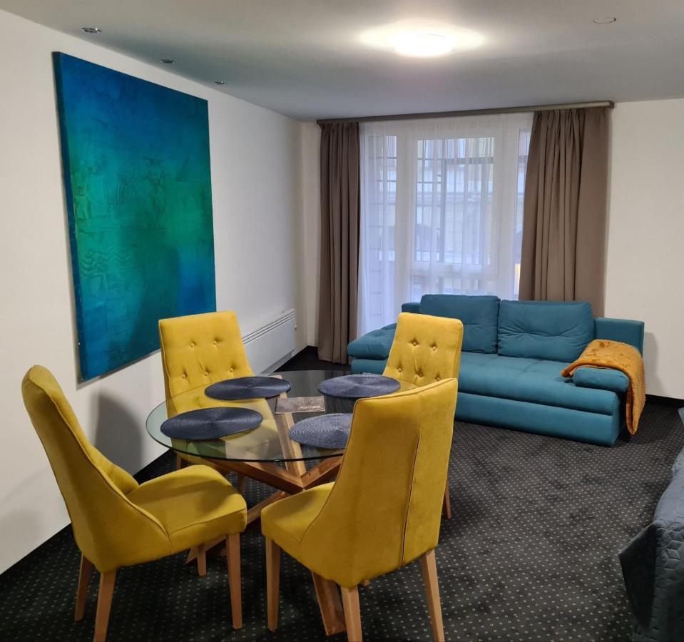 Center Apartmanhaz Eger