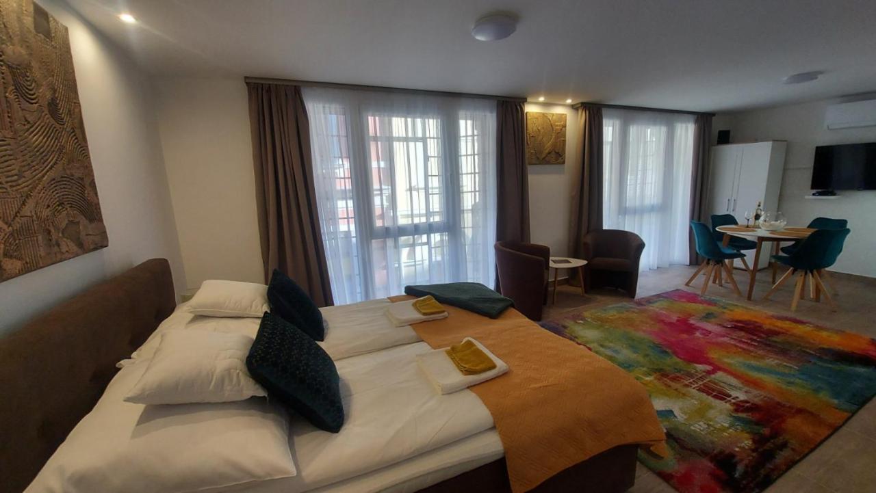 Apartament Center Apartmanhaz *